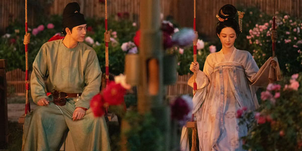 Hanfu Elements in Flourished Peony: Clothing (Part 1)