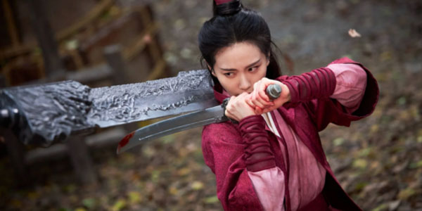 Why Do Historical Dramas Use Fabric Strips to Tie Sleeves?