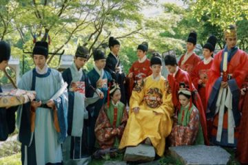 Why Do All the Guys in Historical Dramas Have the Same Hairstyle