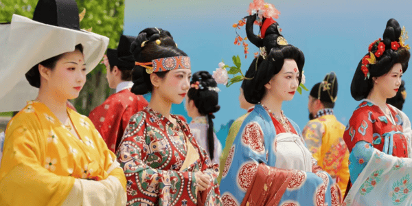 Is It Disrespectful to Wear Hanfu for Cosplay?