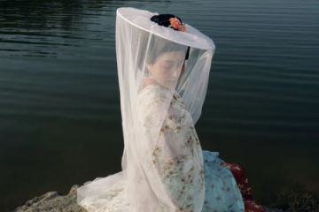 How Can Tourists Look Great in Hanfu?