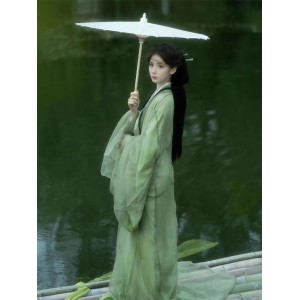 Drifting 行舟 - Jin Dynasty Straight Hem Robe Hanfu