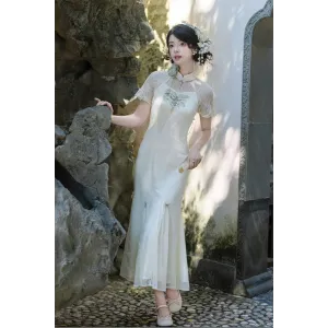 Suyun Liufang 苏韵流芳 - Qi Pao & Shawl & Bag Set