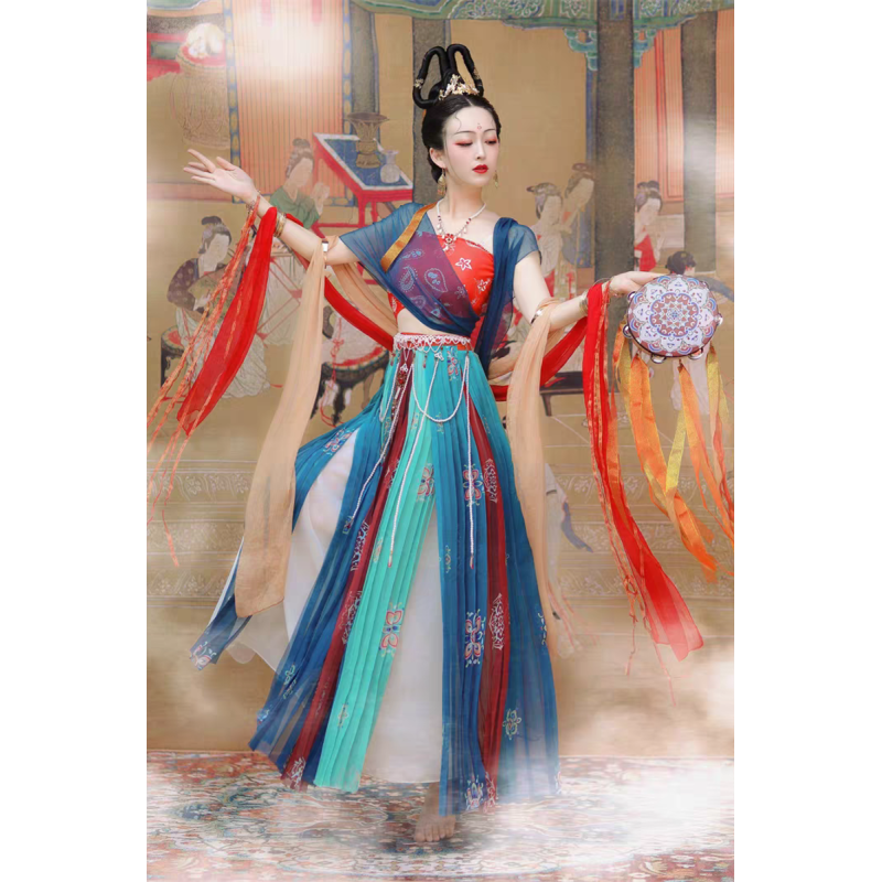 Skyward Flight 飞天 - Dunhuang Style Exotic Hanfu Skyward Flight 飞天 - Dunhuang Style Exotic Hanfu