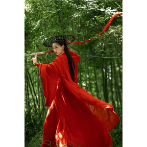 Red Swordswoman
