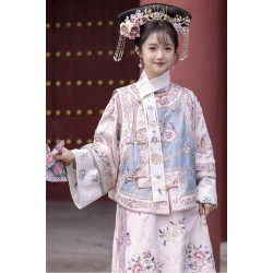 Pink Enamel 宝蕴粉彩 - Qing Dynasty Clothes Set