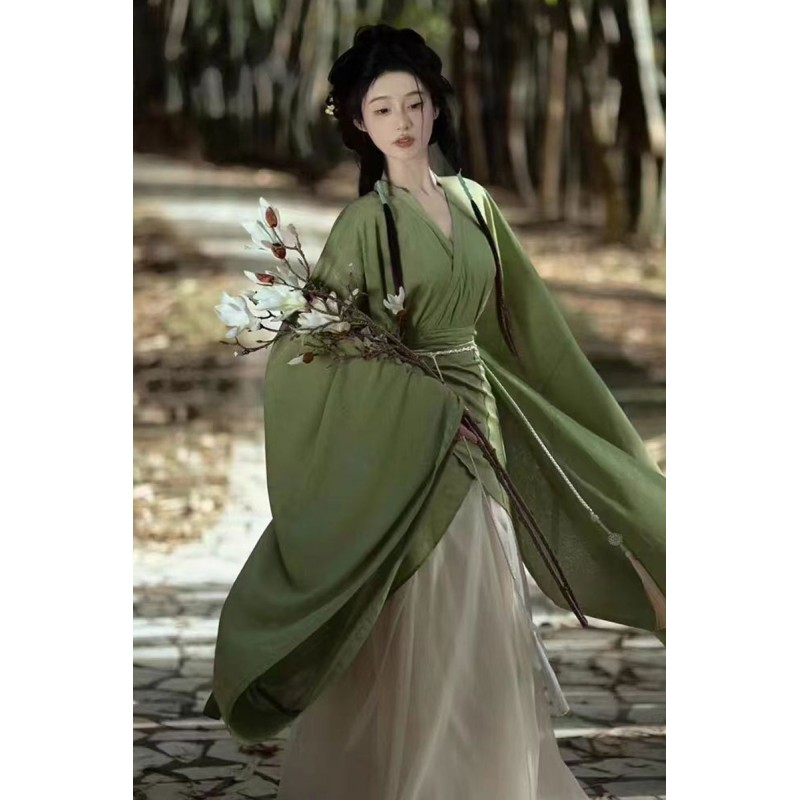 Green Rouge 燕脂匀 - Wei jin Style Qiyao Ruqun Green Rouge 燕脂匀 - Wei jin Style Qiyao Ruqun