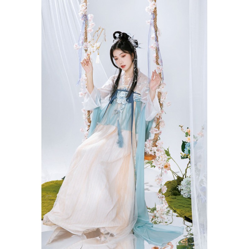 Spring Dew 清风春露 - Tang Dynasty Hanfu Qixiong Pleated Skirt Spring Dew 清风春露 - Tang Dynasty Hanfu Qixiong Pleated Skirt