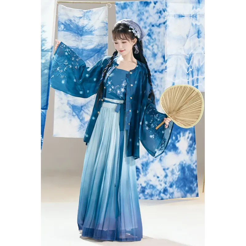 Blue Herb 蓝草 - Ming Dynasty Hanfu Set