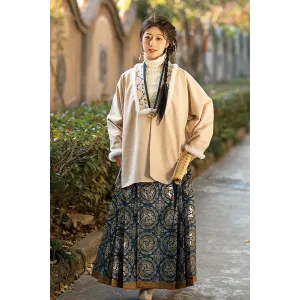 Three Rabbits 三兔共耳 - Ming Dynasty Hanfu Ma Mian Skirt Set