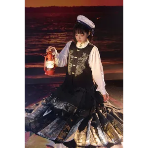 Night Voyage Boat 夜航船 - Ming Dynasty Ma Mian Skirt Outfit