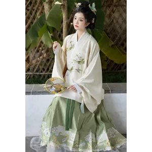 Sip by Moonlight 酌月 - Ming Dynasty Ma Mian Skirt Set (Preorder)