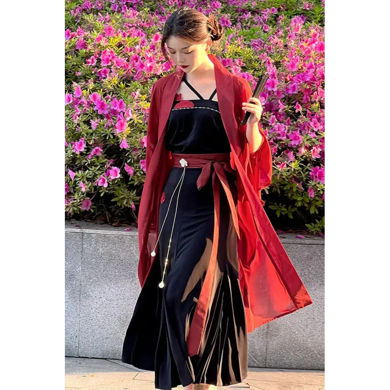 Summer Night Rose 夏夜玫瑰 - Song Dynasty Style Qiyao Sanjian Skirt Hanfu Summer Night Rose 夏夜玫瑰 - Song Dynasty Style Qiyao Sanjian Skirt Hanfu