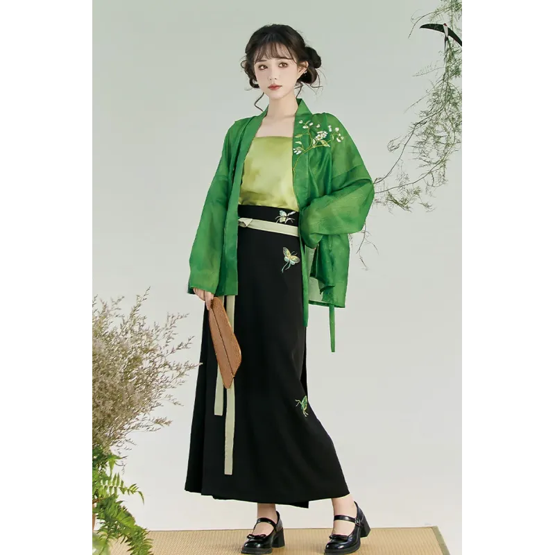 Mugwort Green 绿艾 - Song Hanfu Set Mugwort Green 绿艾 - Song Hanfu Set