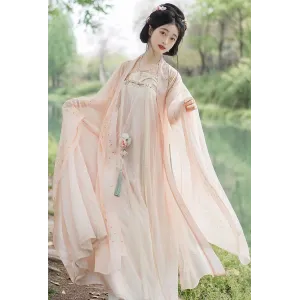 Fu Zui Gui 醉扶归 - Tang Dynasty Hanfu Qixiong Ruqun
