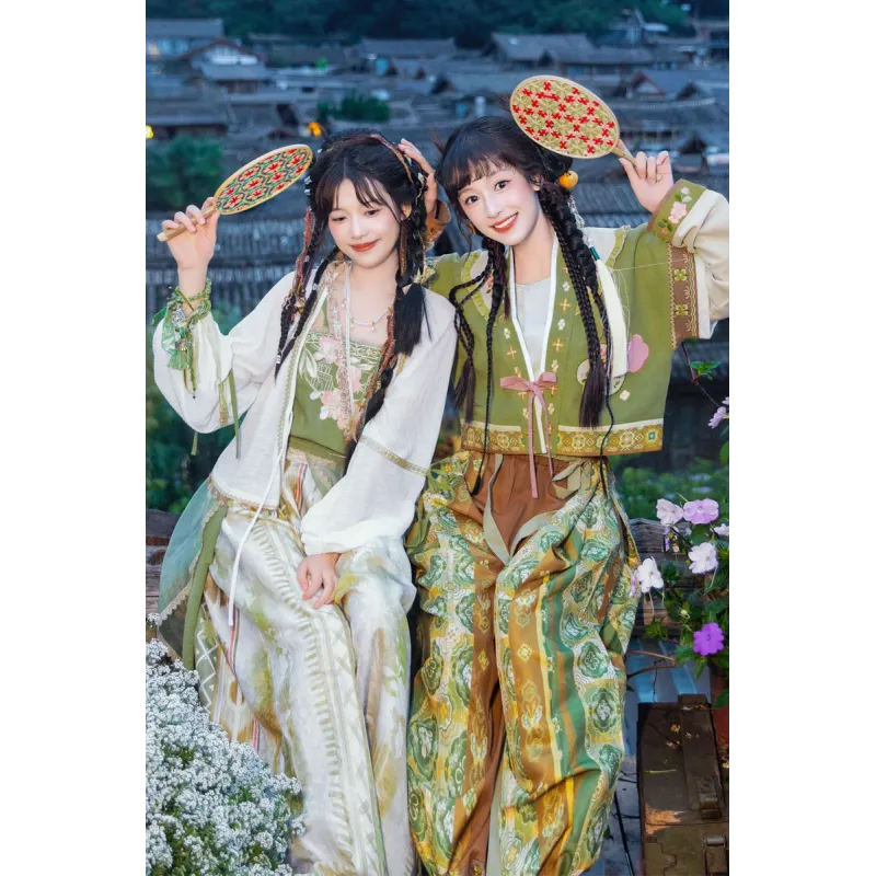Bell Sound 铃音 - Han Element Hanfu Set Bell Sound 铃音 - Han Element Hanfu Set