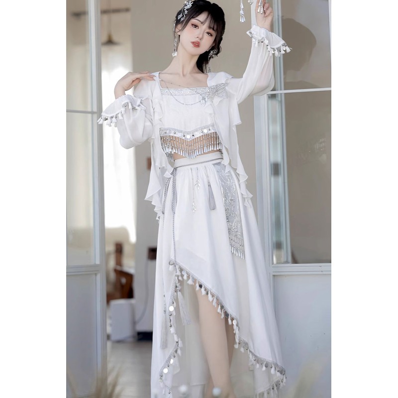 White Silver 白银 - Miao Jiang Element Exotic Hanfu Set White Silver 白银 - Miao Jiang Element Exotic Hanfu Set